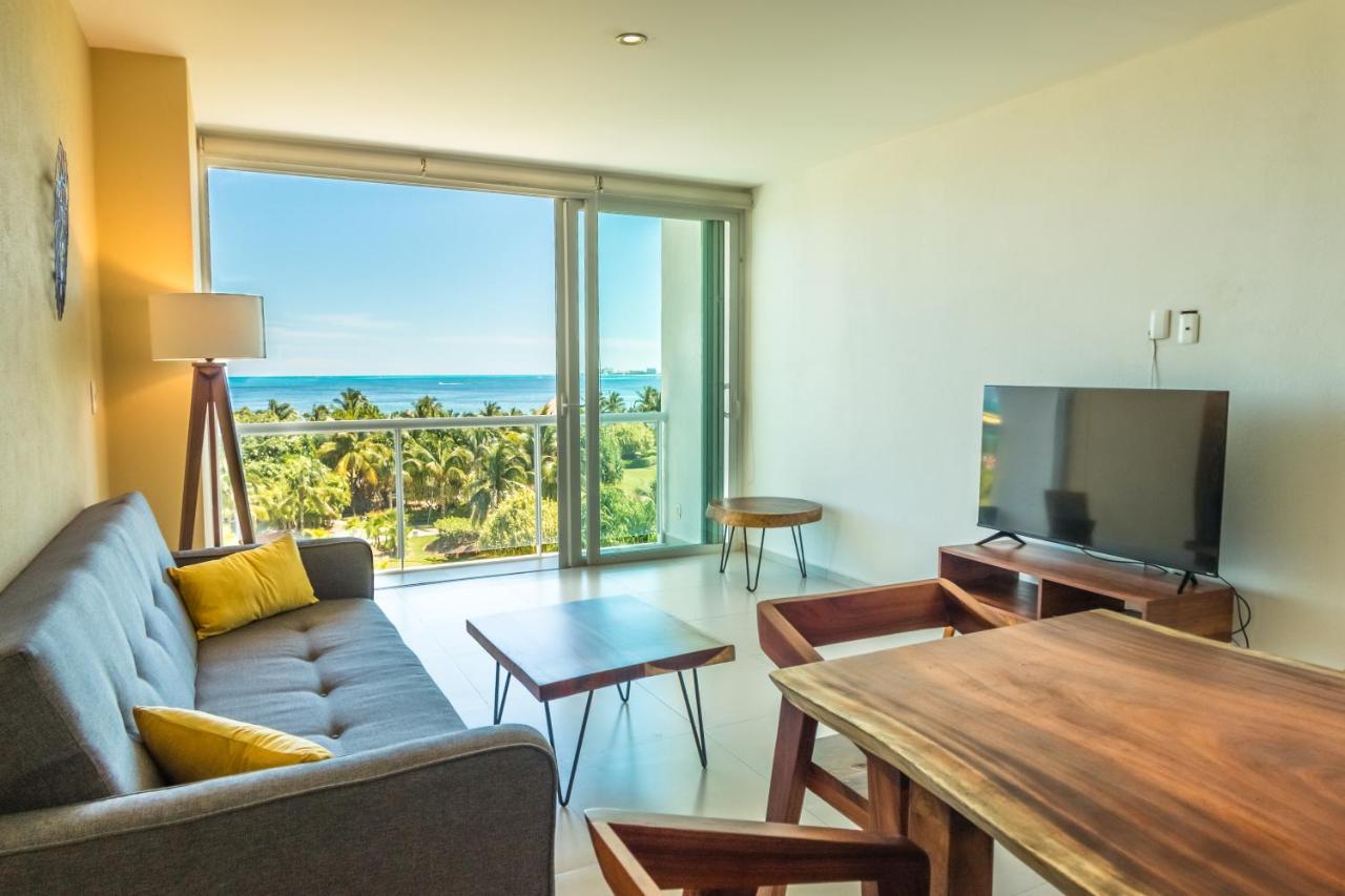 Beachfront Luxury Apartments 坎昆 外观 照片
