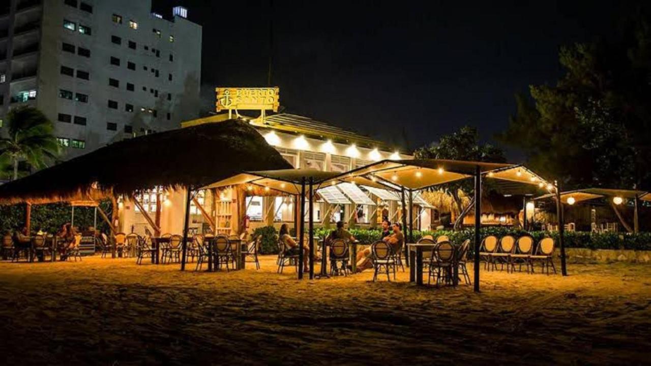 Beachfront Luxury Apartments 坎昆 外观 照片