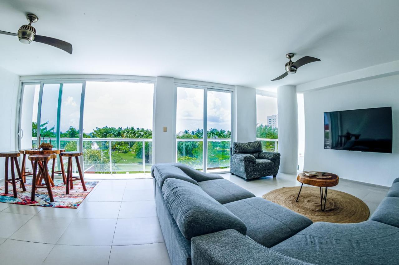Beachfront Luxury Apartments 坎昆 外观 照片