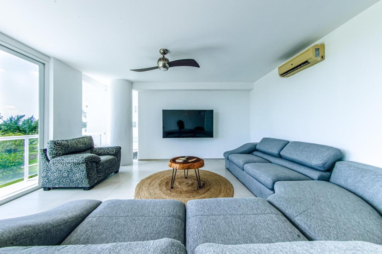 Beachfront Luxury Apartments 坎昆 外观 照片