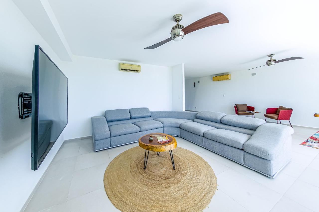 Beachfront Luxury Apartments 坎昆 外观 照片